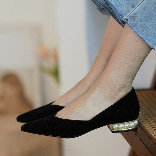 Women’s Pearl Low-Heel Pointed Flats