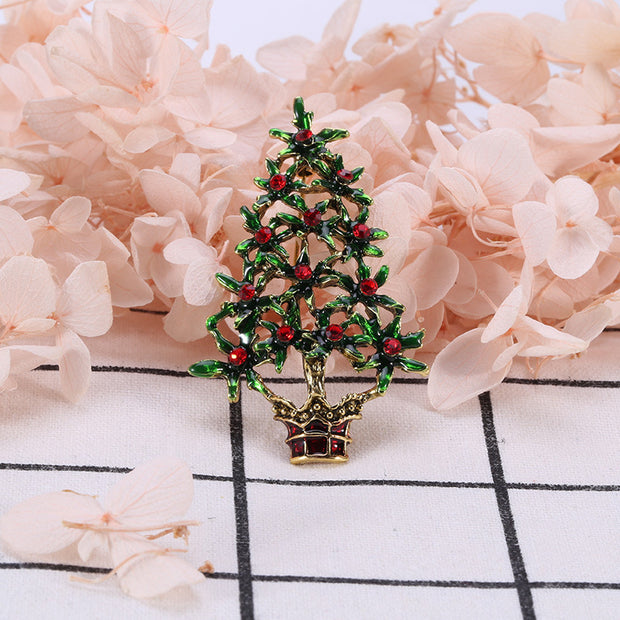Christmas Tree Alloy Brooch